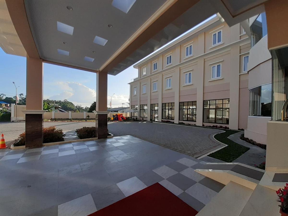 Hotel Villa Emitta Tomohon Esterno foto